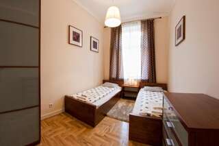 Апартаменты Yourplace SM25 Apartments Краков Two-Bedroom Apartment with Balcony - ul. Siemiardzkiego 25-11